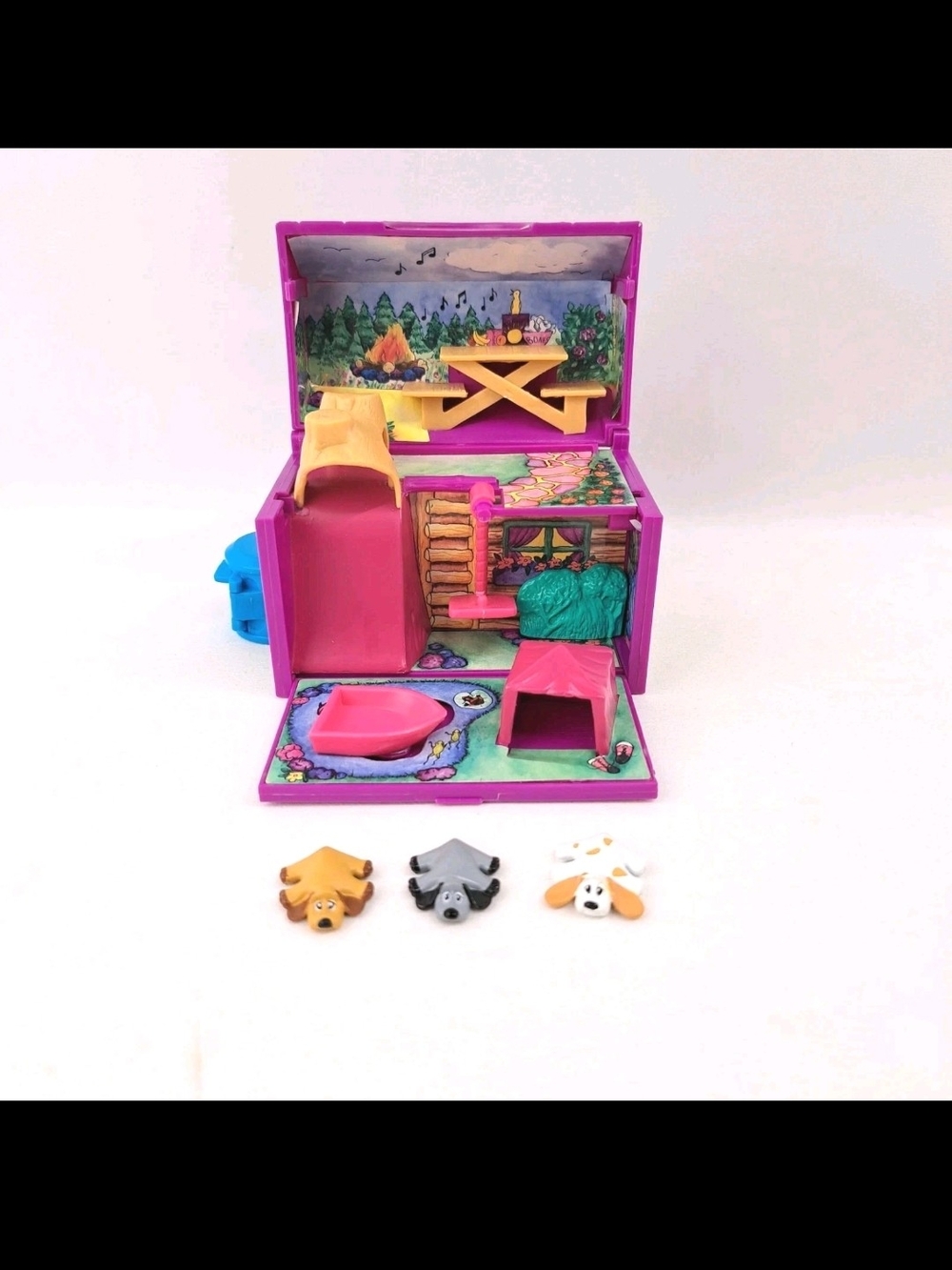 Vintage Pink Compact Playset with Mini Pet Figures